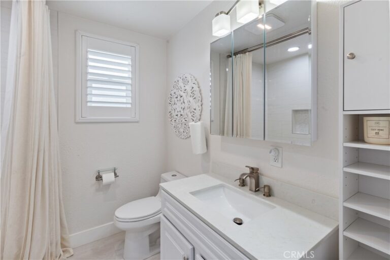 834 S Riverside Avenue, Rialto
