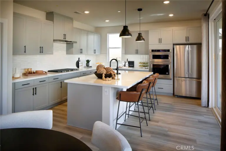 8566 Toyon Street, Chino