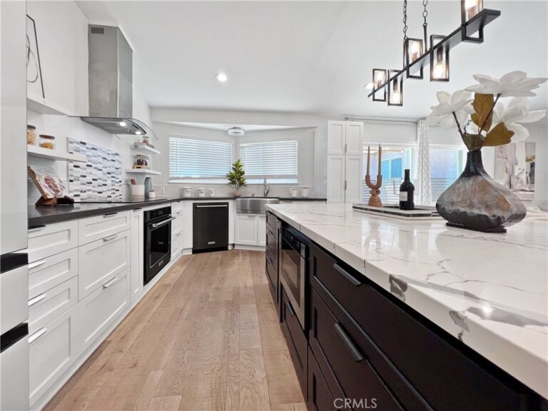 913 Durango Court, San Dimas