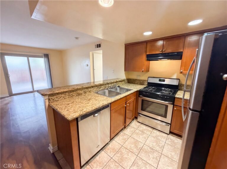 920 S Palmetto Avenue #9, Ontario