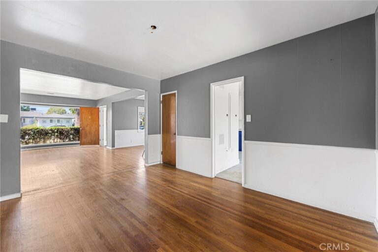 951 W Princeton, Ontario