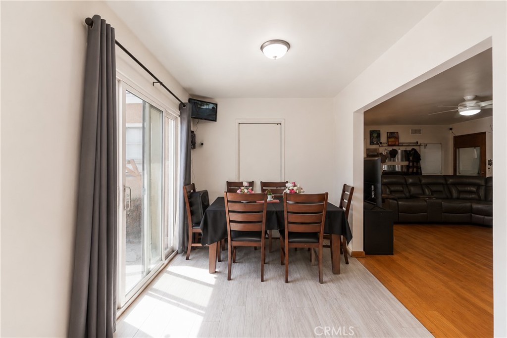 9661 Tamarind Avenue, Fontana