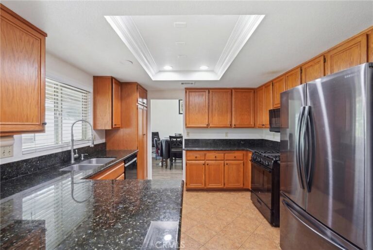 1014 W Jackson, Rialto