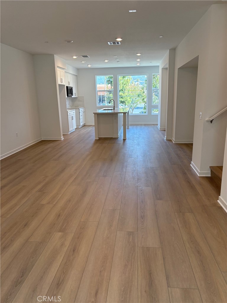 1032 Foothill Boulevard, Claremont
