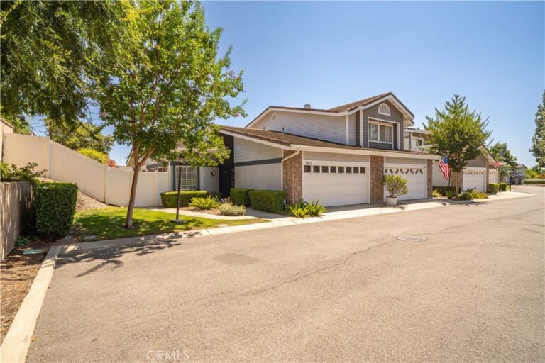 1062 Brookfield Place #54, Glendora