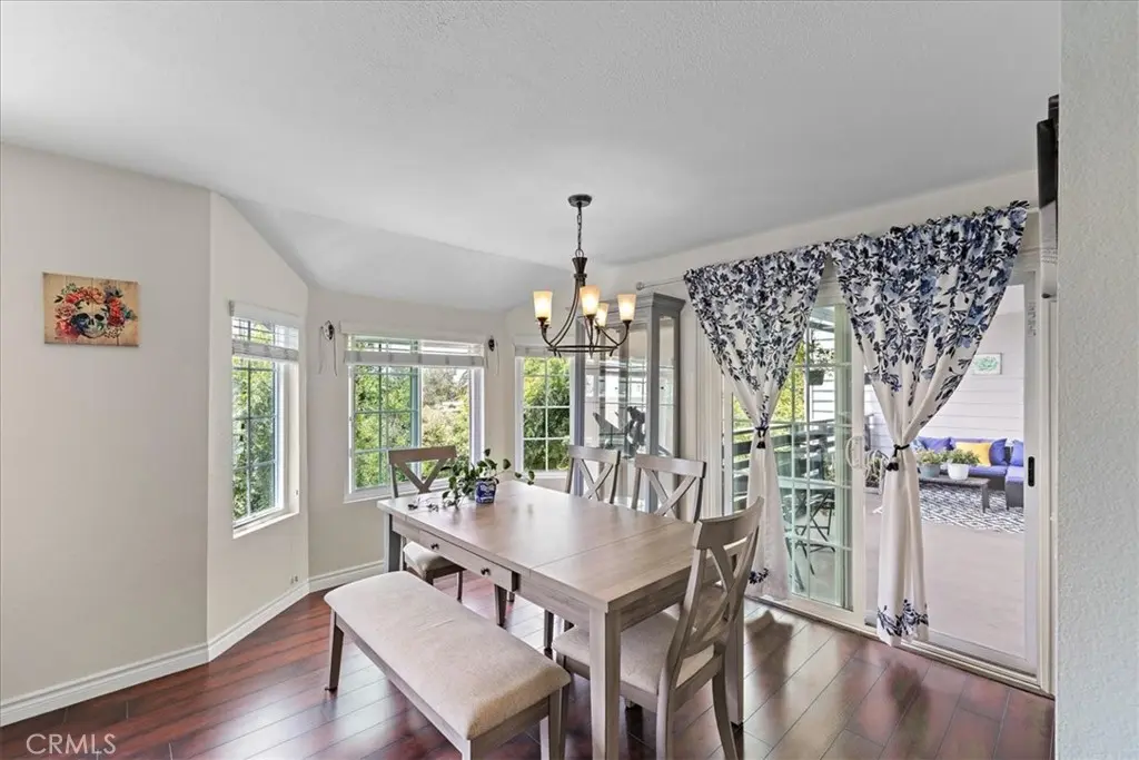 1083 Lakeview, Azusa