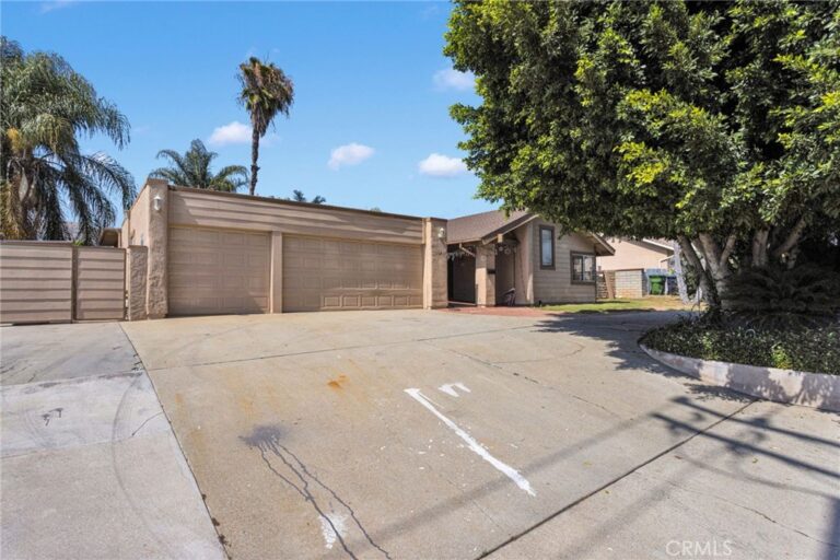 1087 Baseline Road, La Verne