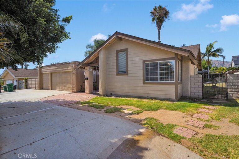 1087 Baseline Road, La Verne