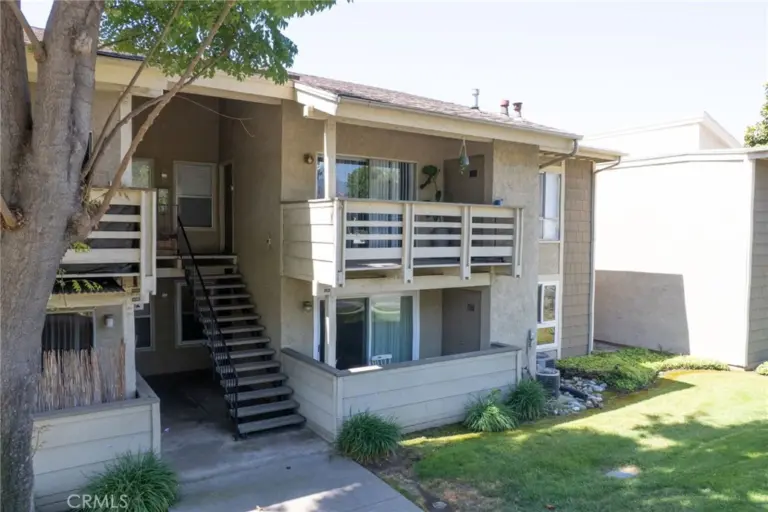 1130 E Alosta #B102, Azusa