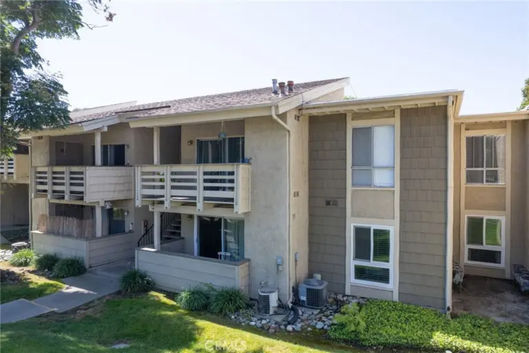 1130 E Alosta #B102, Azusa