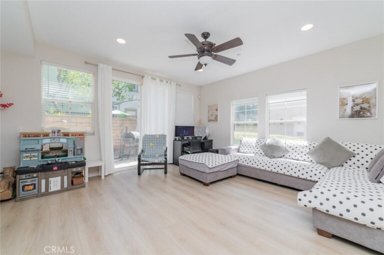 11450 Church Street, #48, Rancho Cucamonga