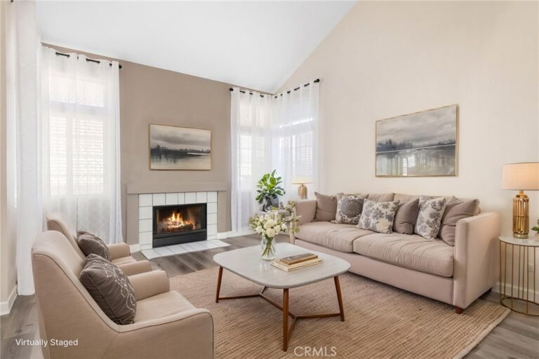 11528 Aberdeen Drive, Fontana