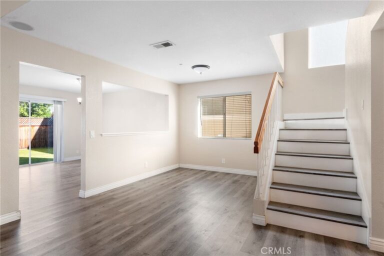 11528 Aberdeen Drive, Fontana