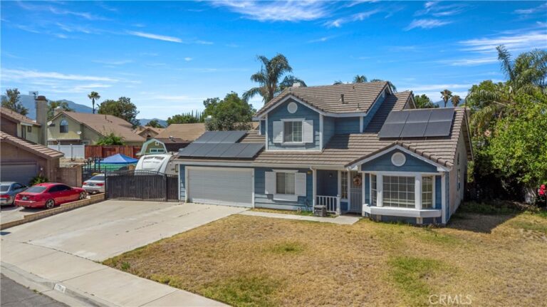 1176 W Buxton, Rialto