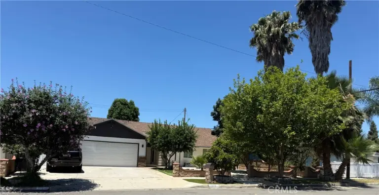 12218 Magnolia Avenue, Chino