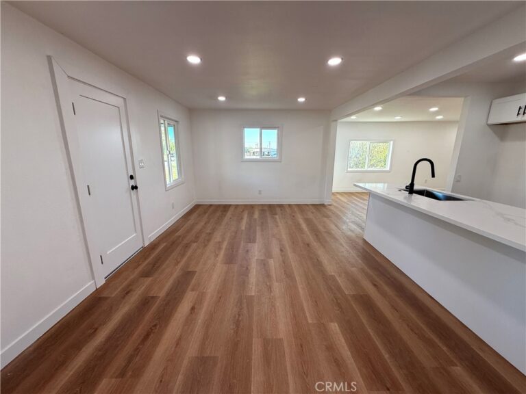 124 S Olive, Rialto