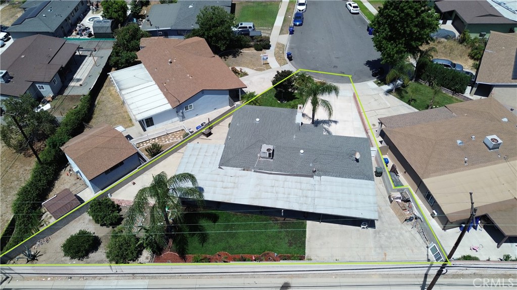 1240 E Highland Court, Ontario