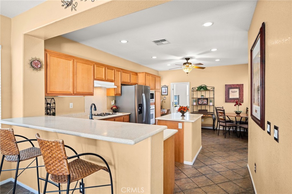 12836 Elegance, Rancho Cucamonga