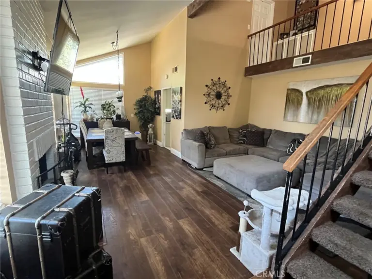 1327 Zeus, West Covina