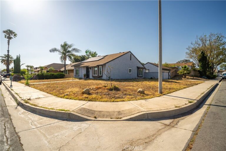 1328 W Jackson, Rialto