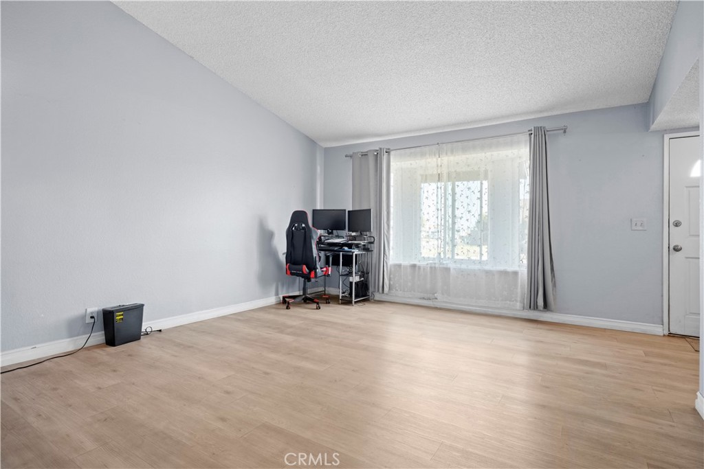 1328 W Jackson, Rialto