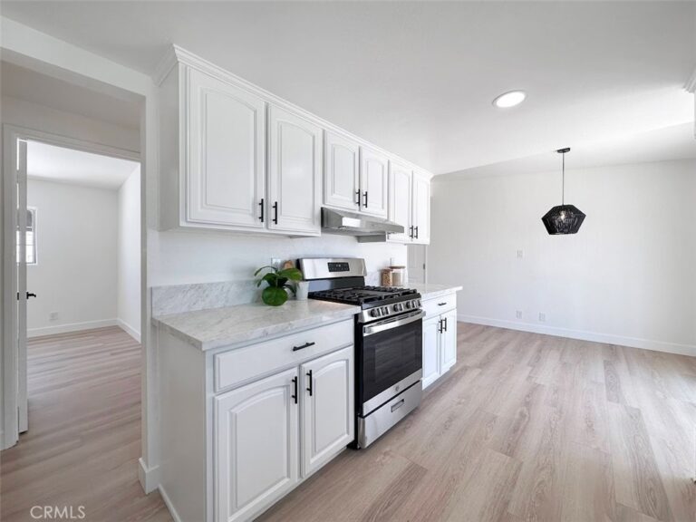 1363 Amador, Ontario