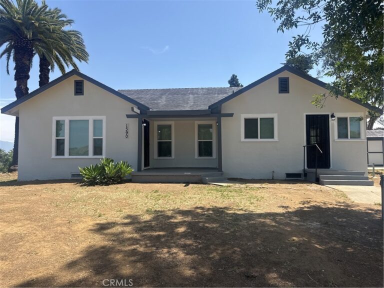 1390 Prospect, Pomona