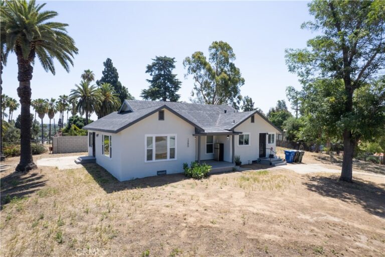1390 Prospect, Pomona