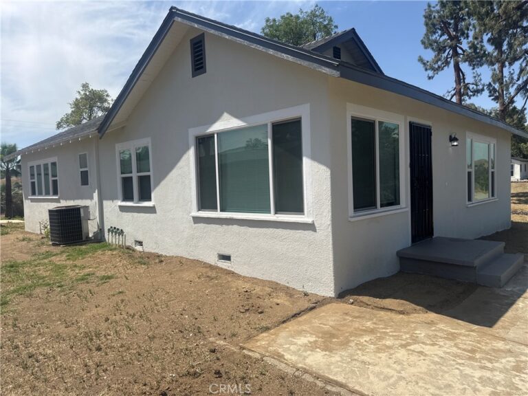 1390 Prospect, Pomona