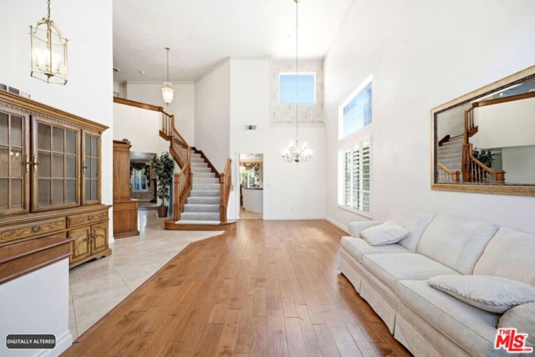 14282 Rideout Court, Fontana