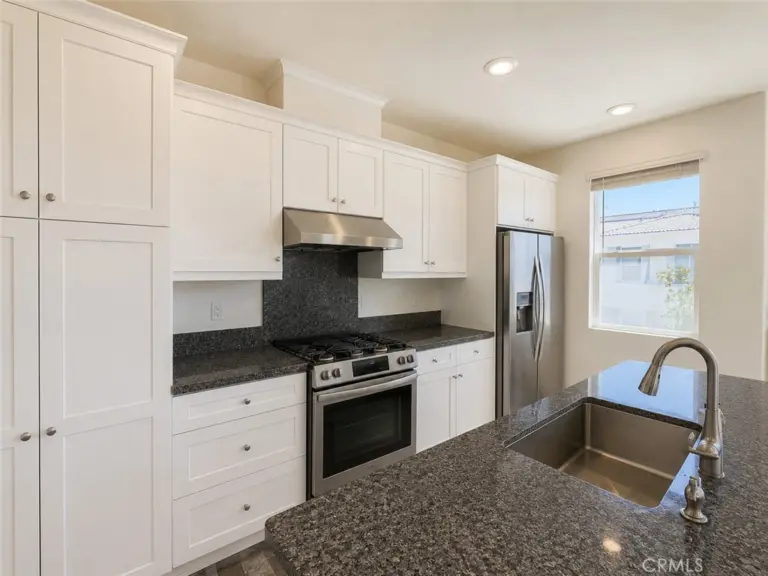 14549 Sienna, Eastvale