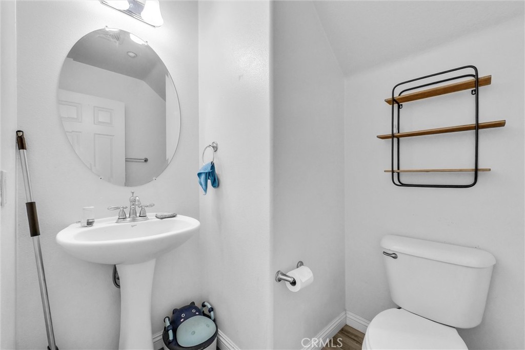 14679 Decoy Lane, Fontana