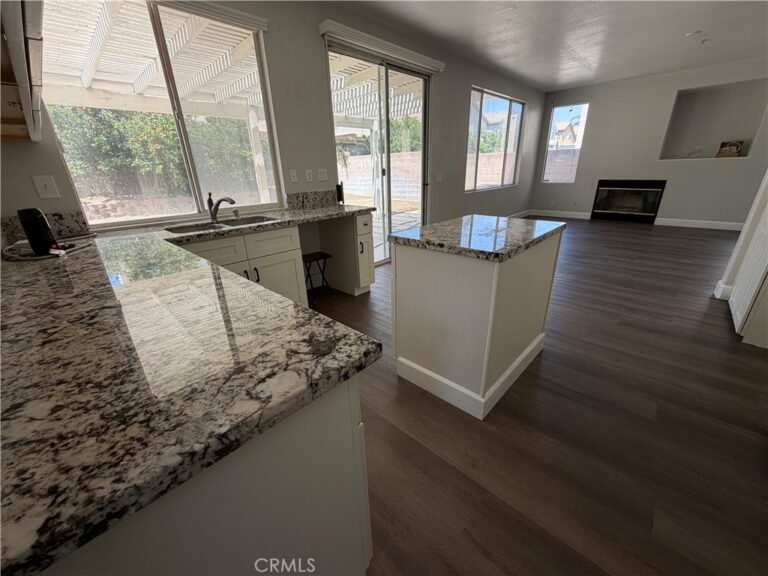 14870 Rodeo, Fontana