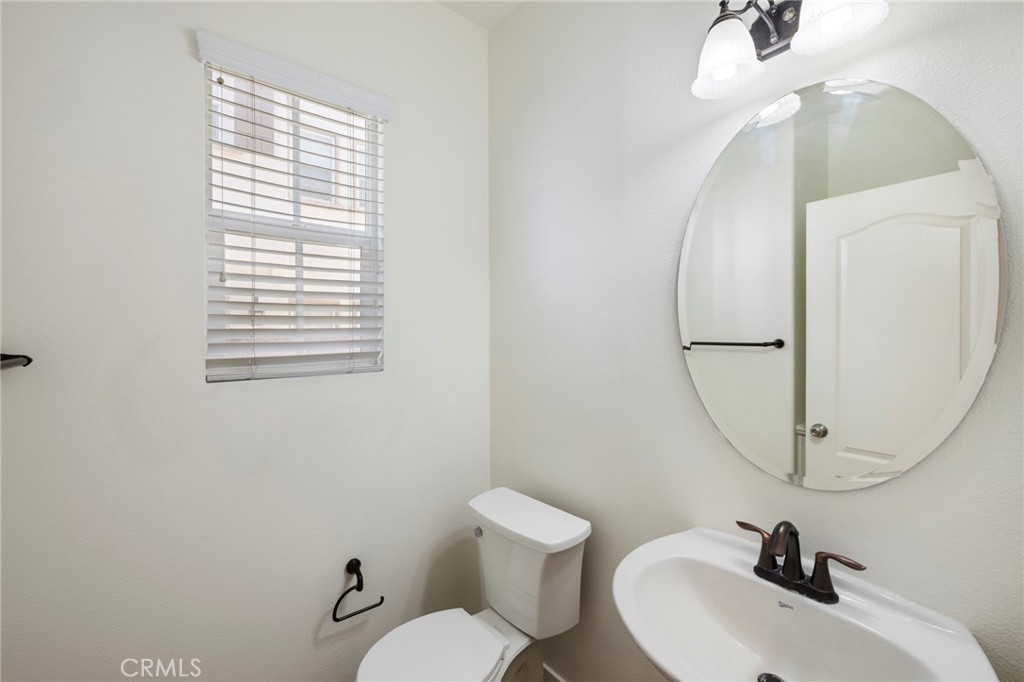 14975 S Highland Avenue #13, Fontana