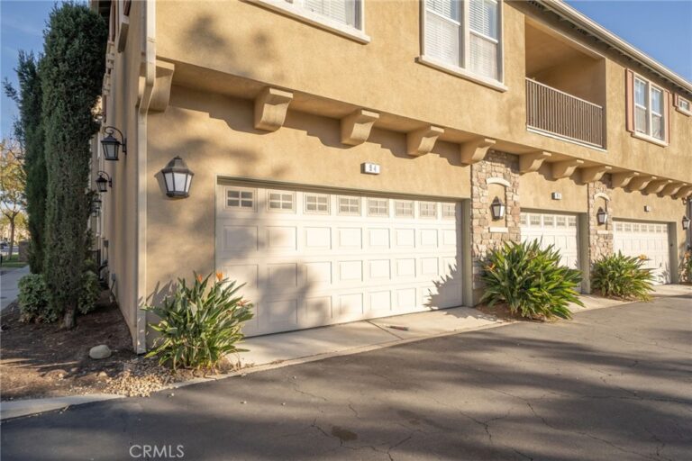 14975 S Highland Avenue #94, Fontana