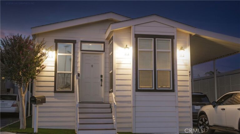 1515 W Arrow, Upland