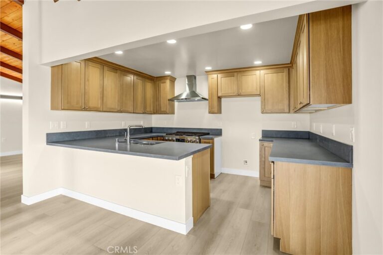1516 N Shirlmar Avenue, San Dimas