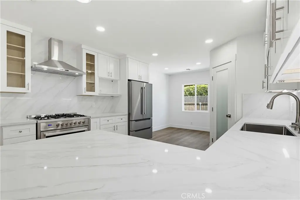 1532 E Old Badillo, Covina