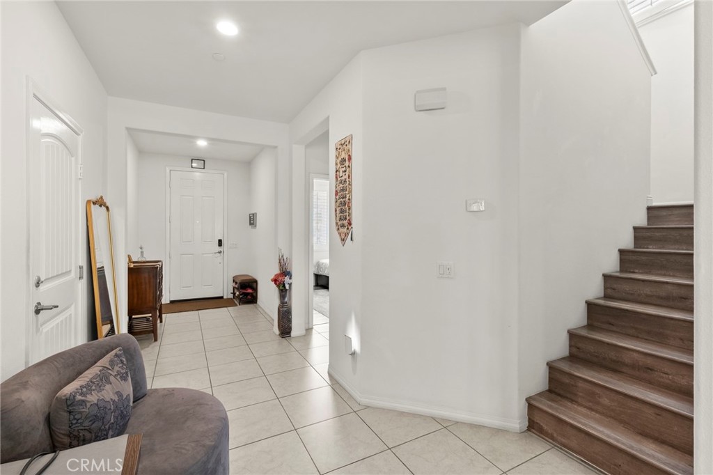15466 Red Pepper, Fontana