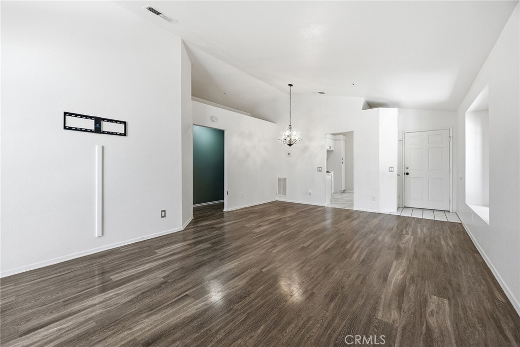 15516 Carrera, Fontana