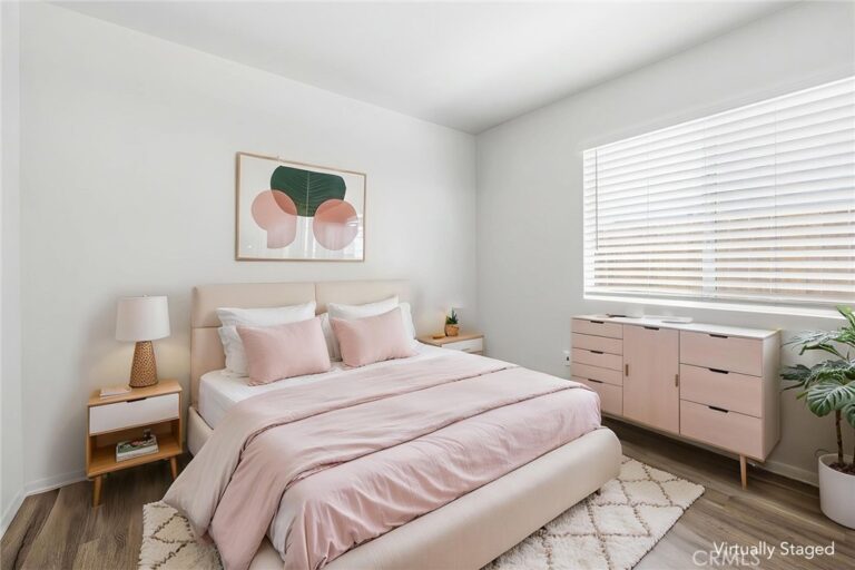 15516 Carrera, Fontana