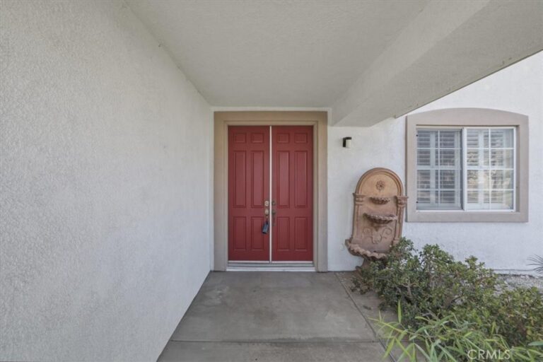 15559 Sharon Court, Fontana