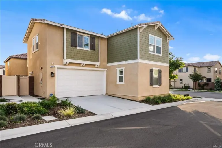 16057 Tanzinite Lane, Chino
