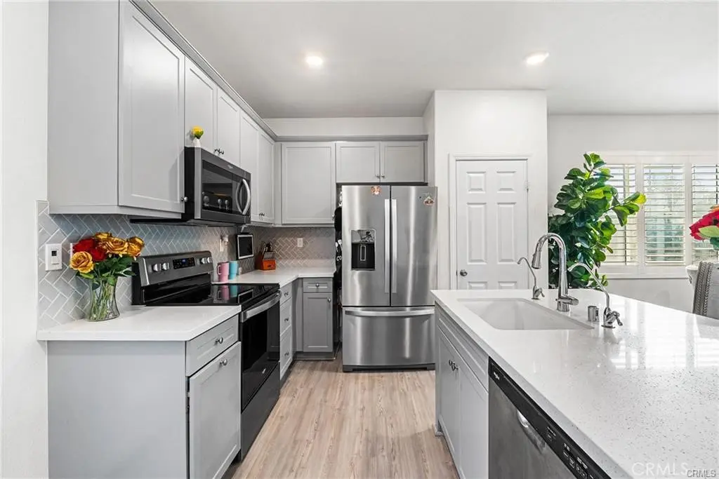 16057 Tanzinite Lane, Chino