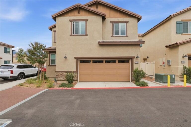 16080 Olivas Lane, Fontana