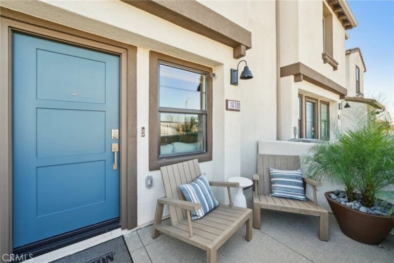 16115 Lumia Way, Fontana