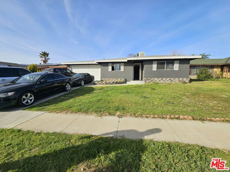 16250 Upland Avenue, Fontana