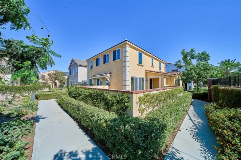 16378 Embark Way, Chino