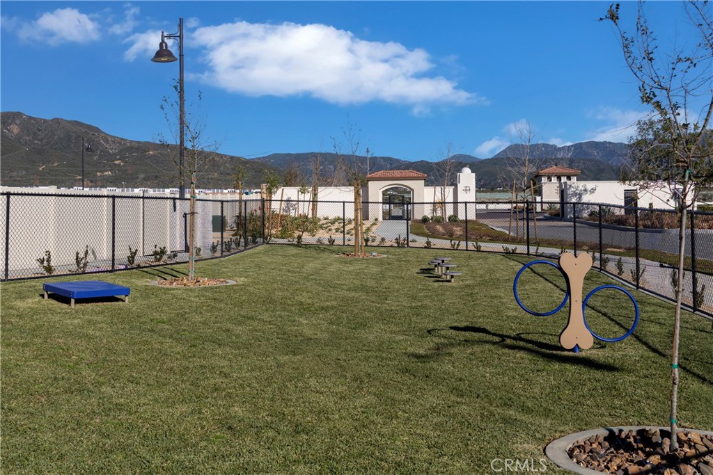16547 Stone Pine Lane, Fontana