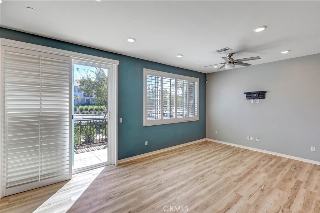 16571 Wyndham #11, Fontana